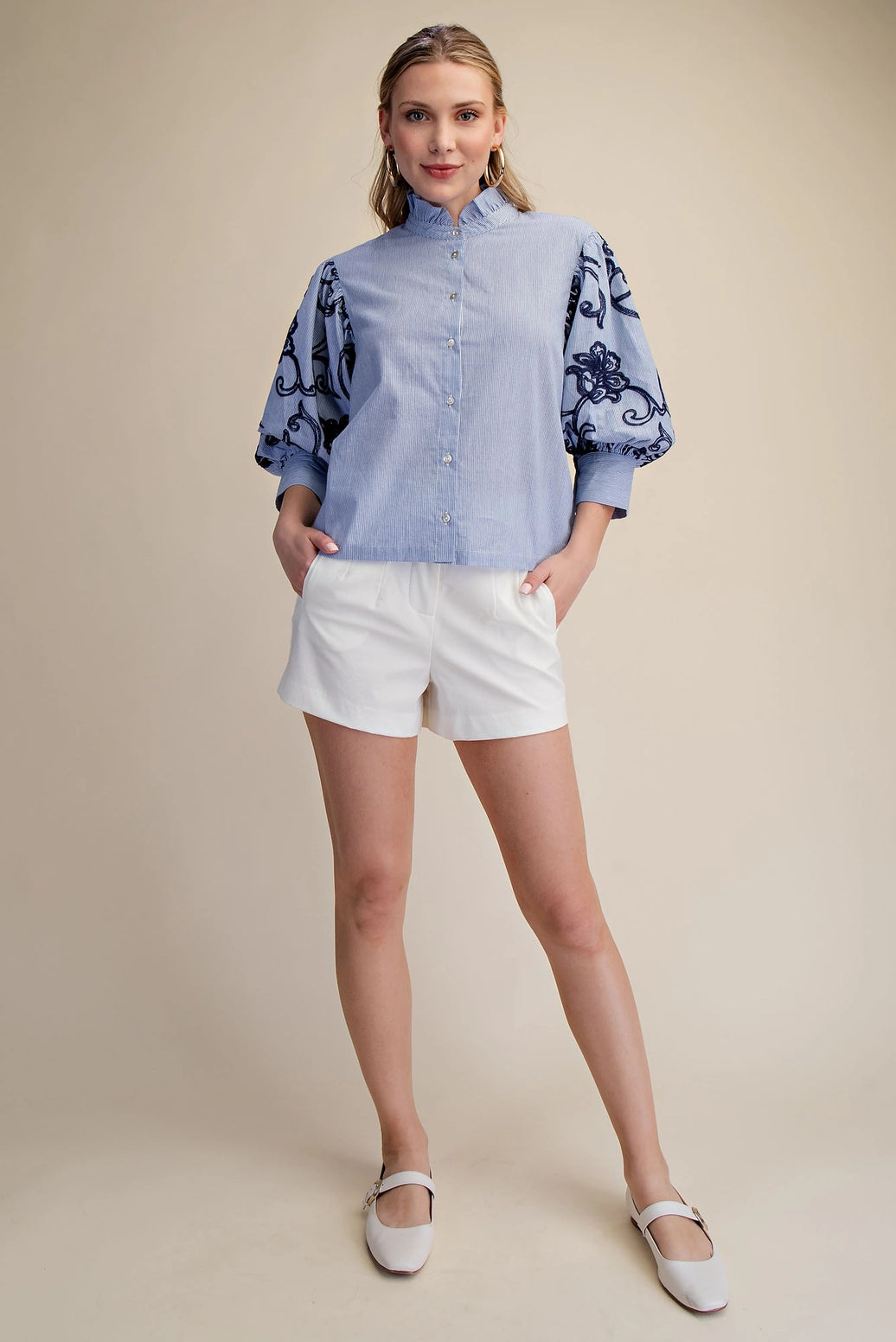 Ruffle Neck Embroidery Puff Sleeve Top