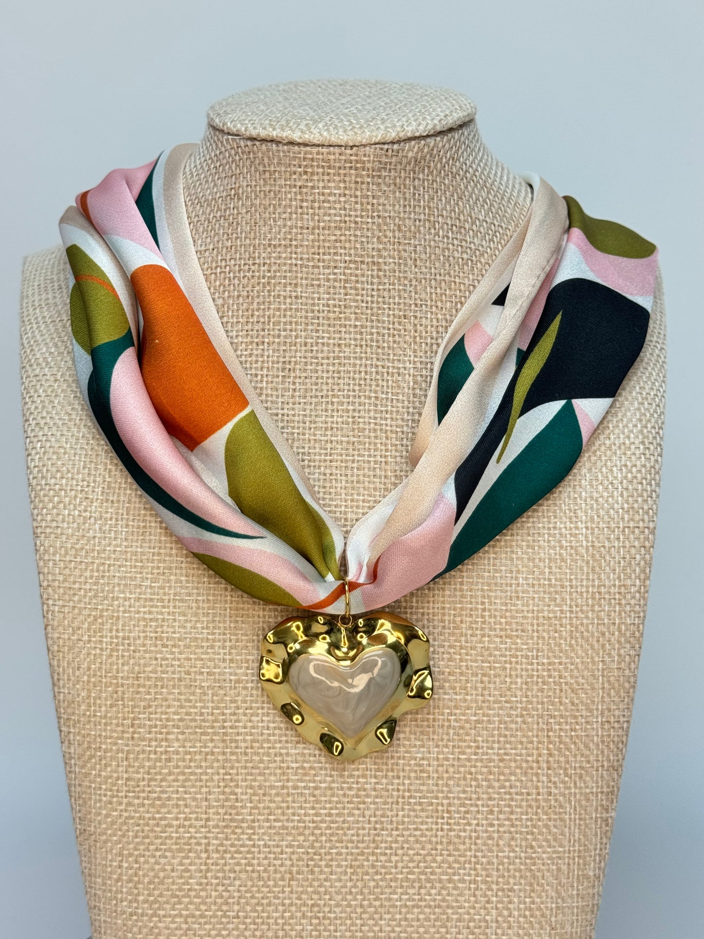 The Elodie scarf necklace