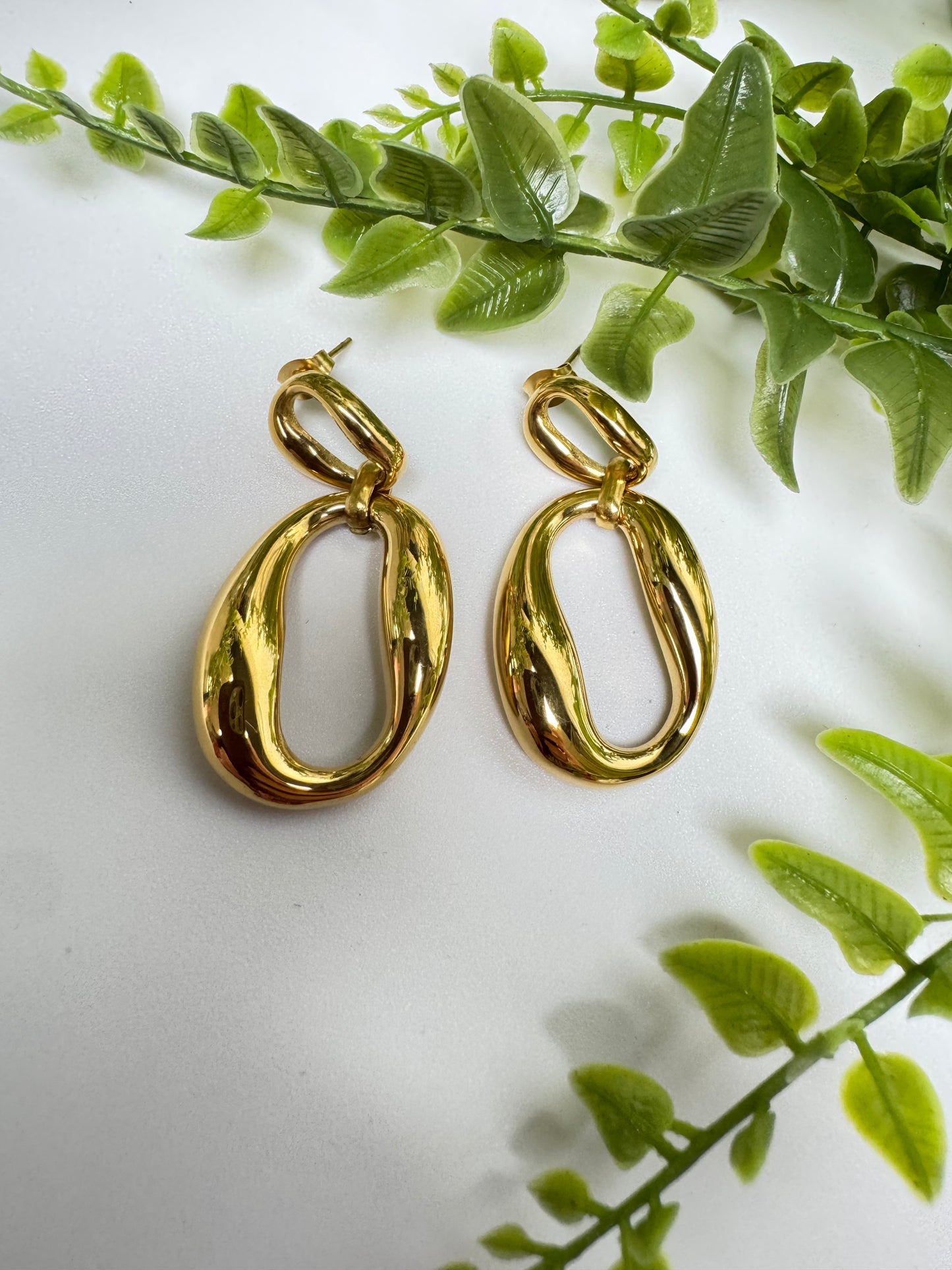 Gold Oval Drop Earring